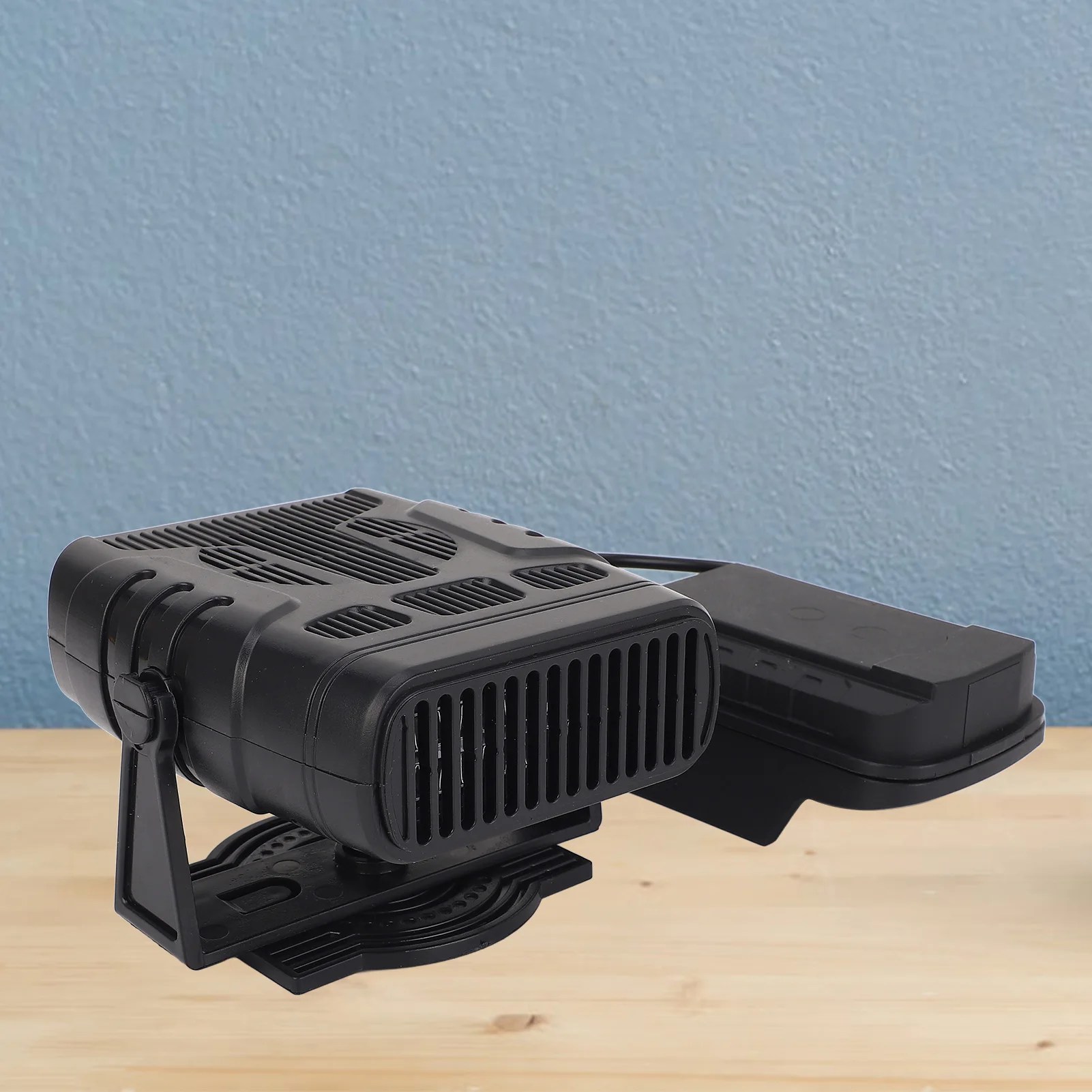 スペースヒーター 電池式電気ヒーター 360 °   回転ヘッド 静音走行 寮用スタンド付き BL1845 BL1815 BL1820用