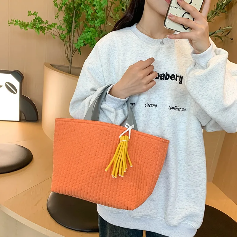 Mummy Bag Korean Style Quilted Large Capacity Simple Cotton Parent-child Interaction Portable Street Fashion Handbag Phone Pouch