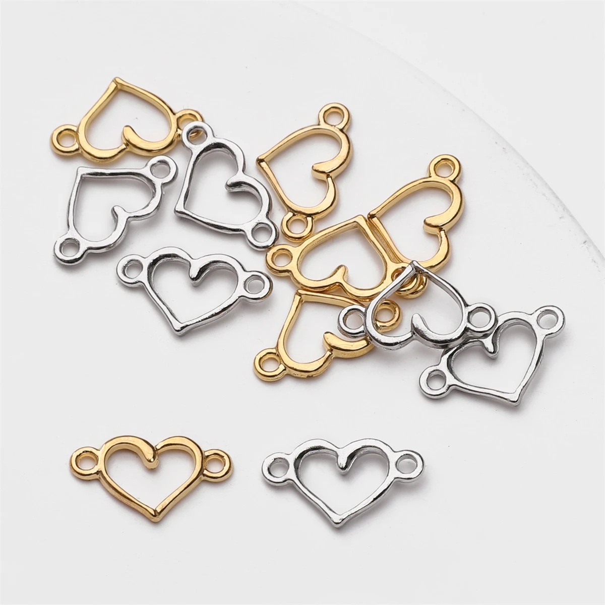 20pcs 14x8mm Gold/Silver Color Hollow Love Heart Charms Connector For Jewelry Making DIY Bracelets Necklaces Pendant Accessories