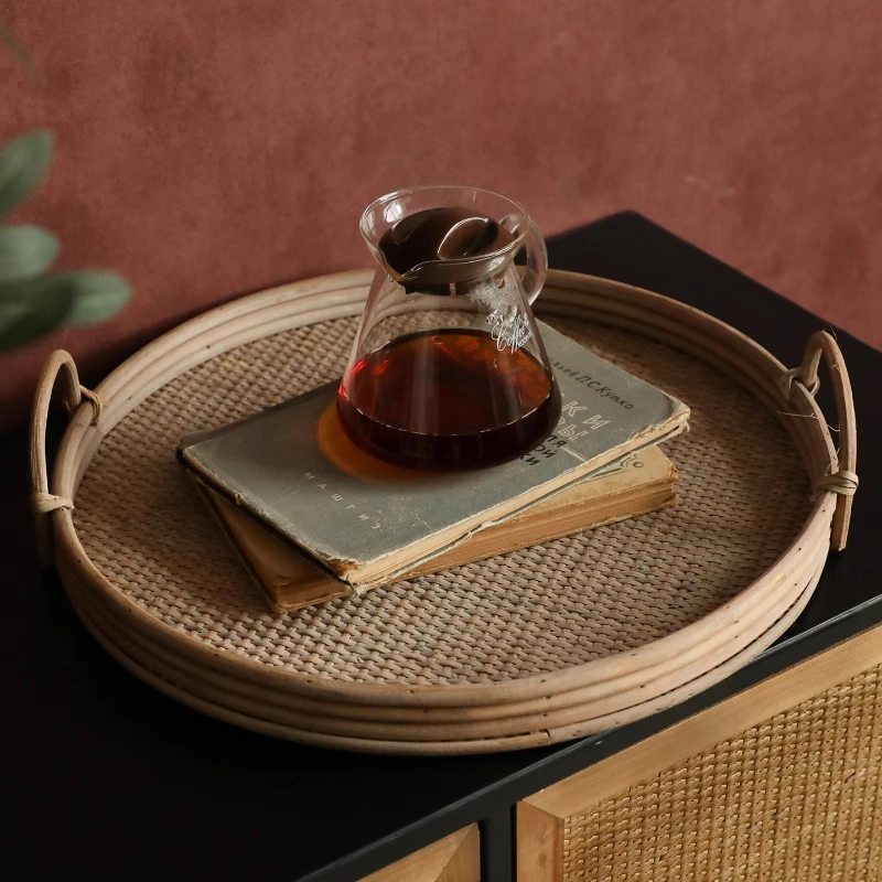 

Кустарный винтажный круглый поднос из ротанга, тарелка для чайной церемонии, элегантный домашний декор в стиле бохо, настольный органайзер для гостиницы, фермерского дома