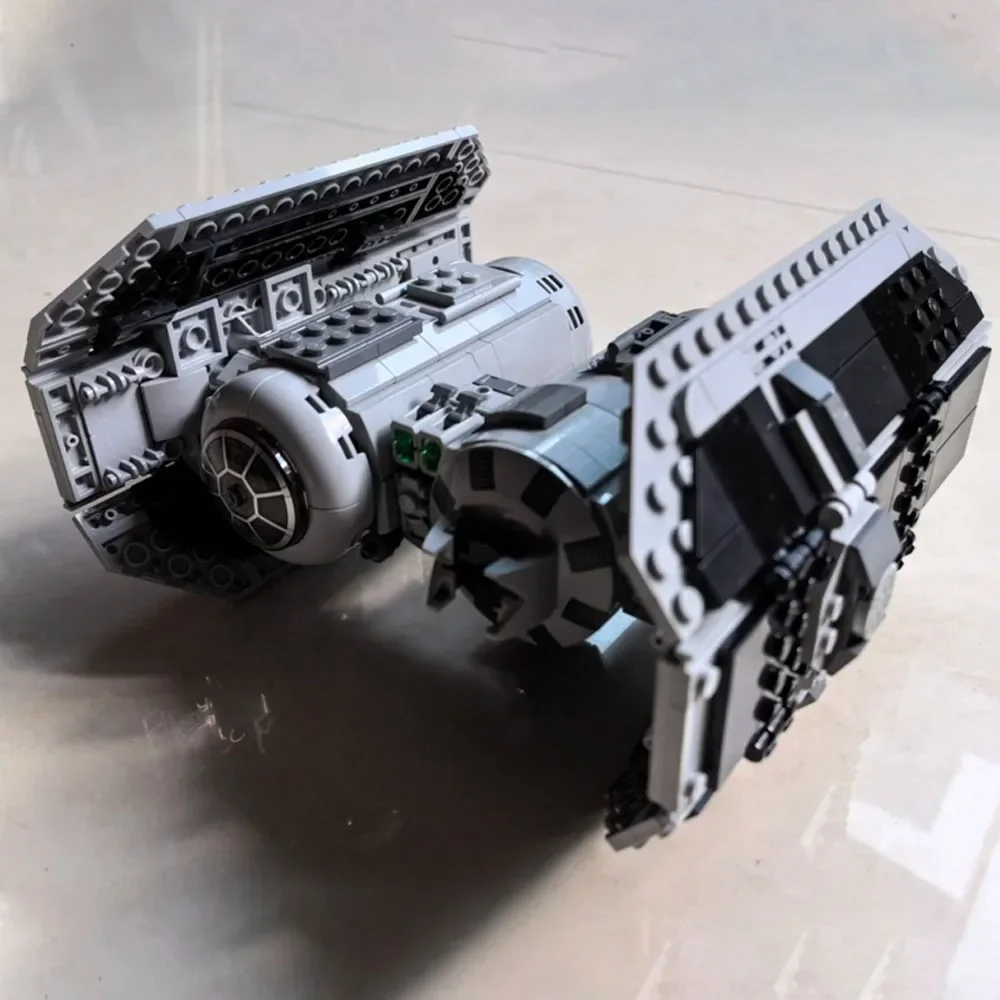 Thumbnail 4 - #40 Latest Toy Spaceships Offers