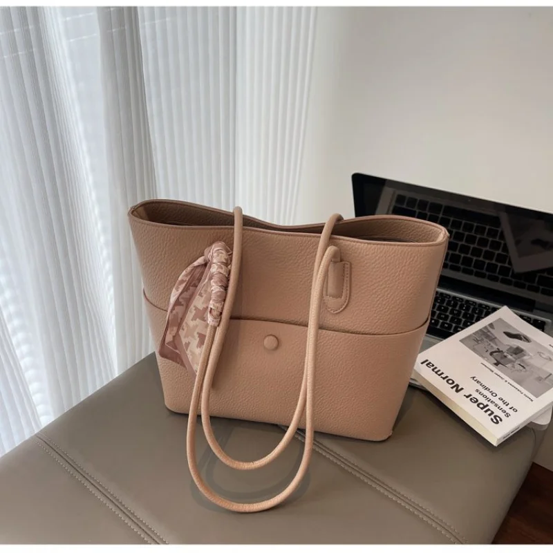 

Верхняя женская сумка из воловьей кожи, модная винтажная парижская сумка, аккуратный просторный повседневный вид ​