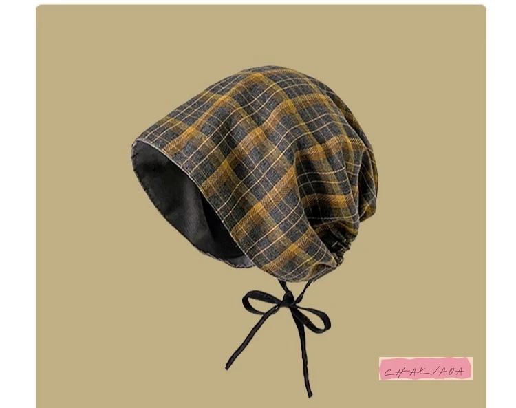 Wasteland Wind mostra il viso Borsa piccola Cappello per la testa Plaid retrò a doppia faccia può portare sottile Spice Girl Cappello pullover moda unisex