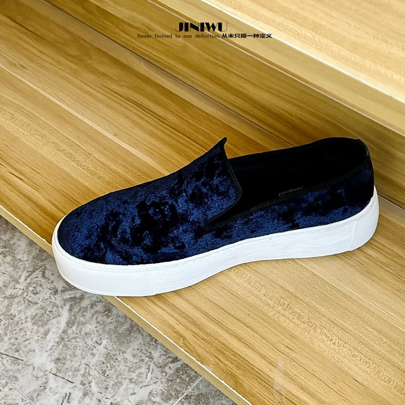 JINIWU 2026 Autumn Winter Loafers Blue Velvet Slip On Casual Shoes Height Increasing Versatile Men Shoes