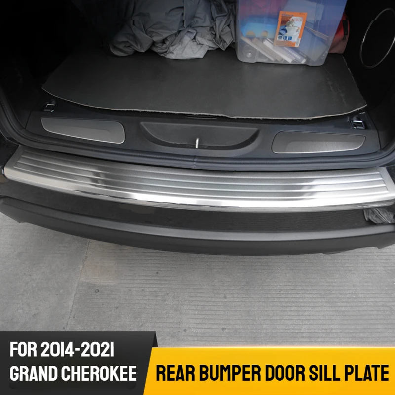 

High Quality Stainless Steel Rear Bumper Door Sill Plate Scuf Plate For Jeep Grand Cherokee 2014-2021