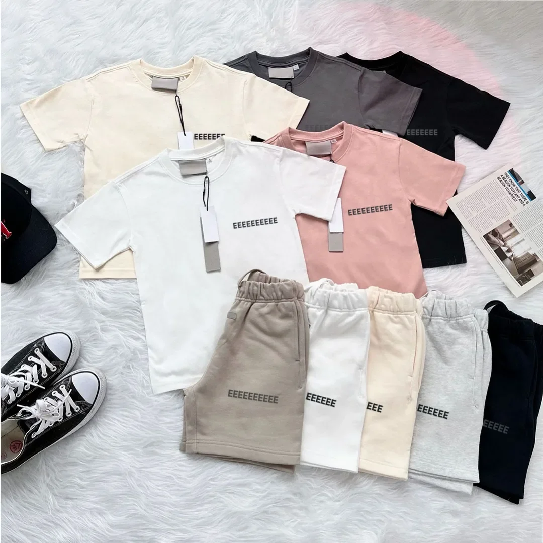 

Новая роскошная детская футболка и шорты, комплект из двух рядов, светоотражающий буквенный логотип, уличная одежда, дизайнерская брендовая детская свободная футболка и шорты