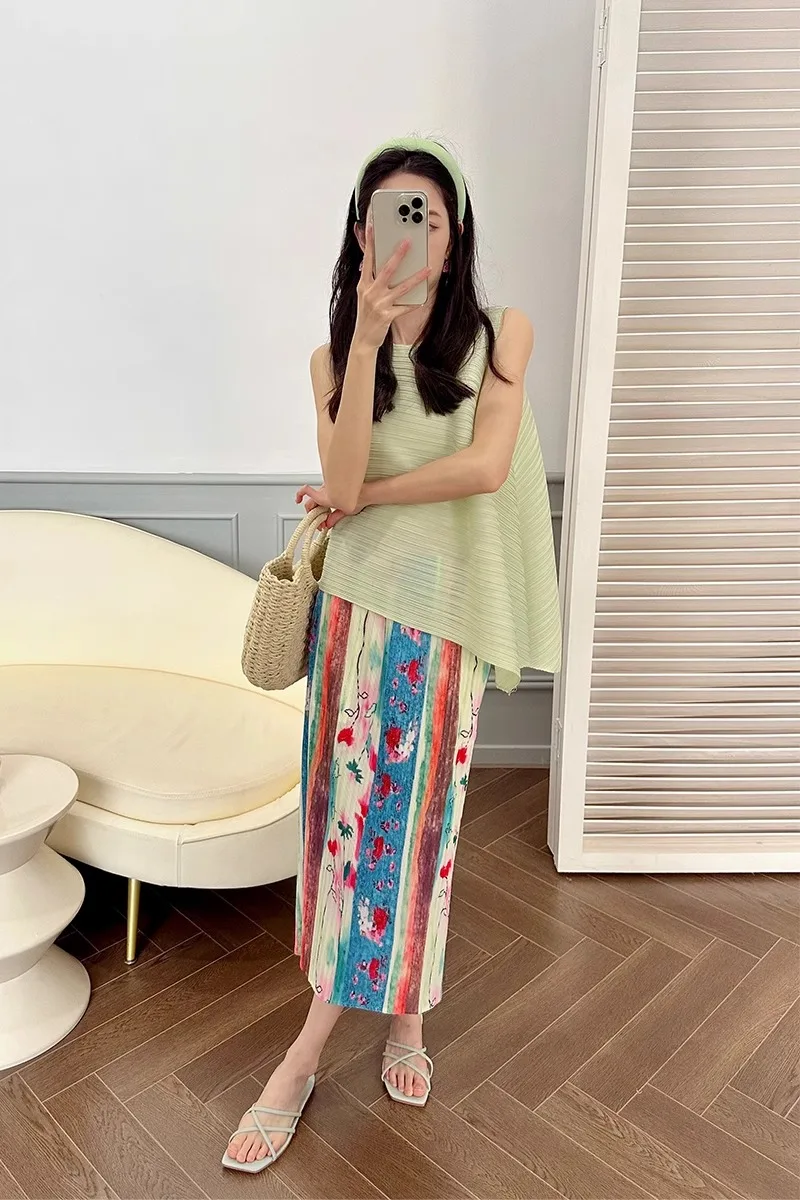 

Versatile Floral Pleated Skirt, Slimming High Waist, Beach Holiday Essential, Comfort Fit Up To 80KG