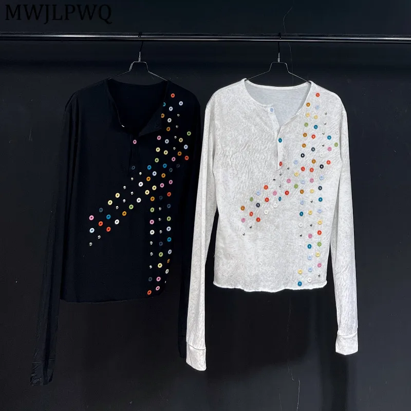 

MWJLPWQ Цветная футболка с несколькими пуговицами для мужчин, новинка 2023 года, свободный повседневный топ с длинными рукавами для пар, осенняя мода 11672