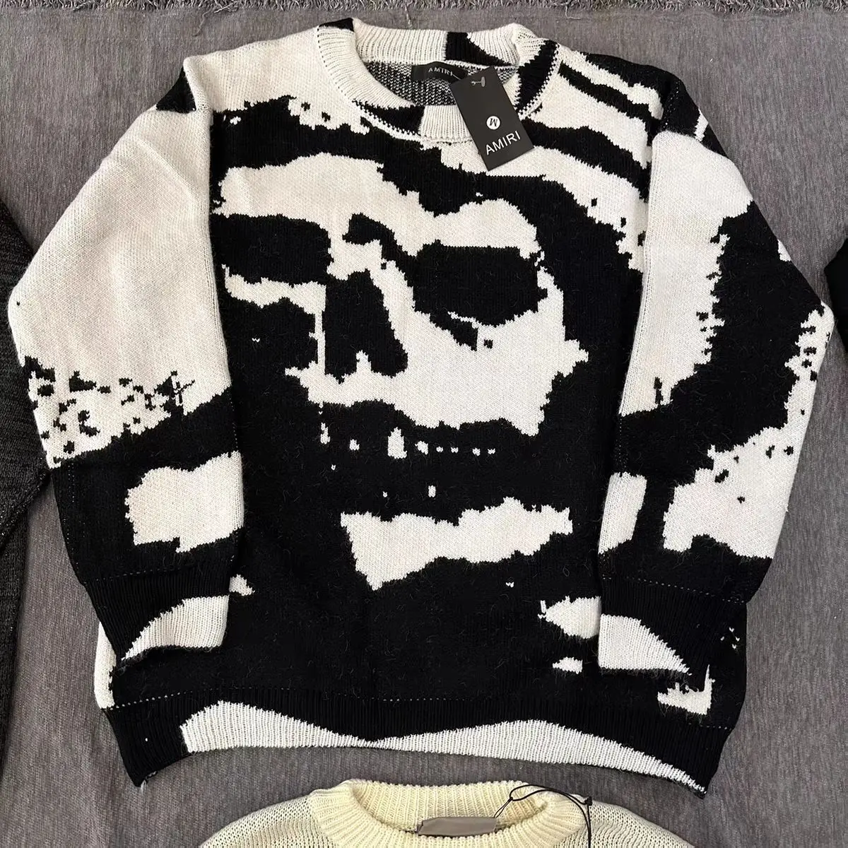 

Свитер с узором в виде черепа в стиле Y2K для мужчин и женщин, модный американский стиль, длинный рукав, круглый вырез, топ