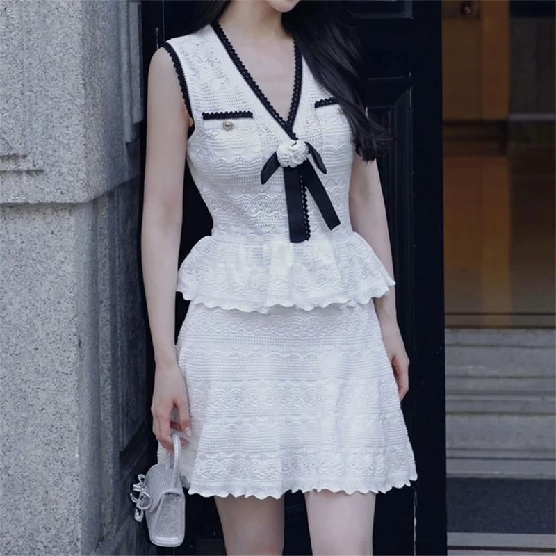Summer New Women's V-neck Bow-decorated Color-blocked Faux Two-Piece Sleeveless KnitDress y2k Fashion Casual Vacation Mini Dress