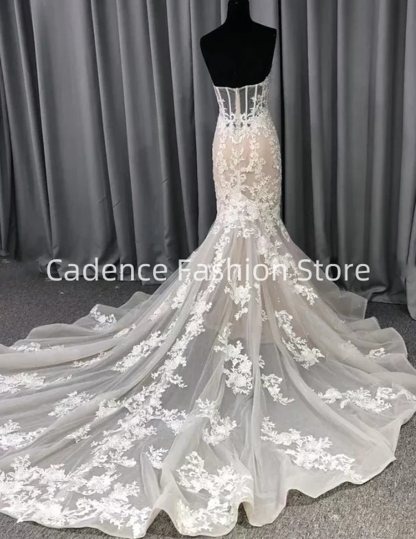 맞춤형 2025 연인 인어 레이스 웨딩 원피스, 레이스 아플리케, 트레일 밑단 신부 가운