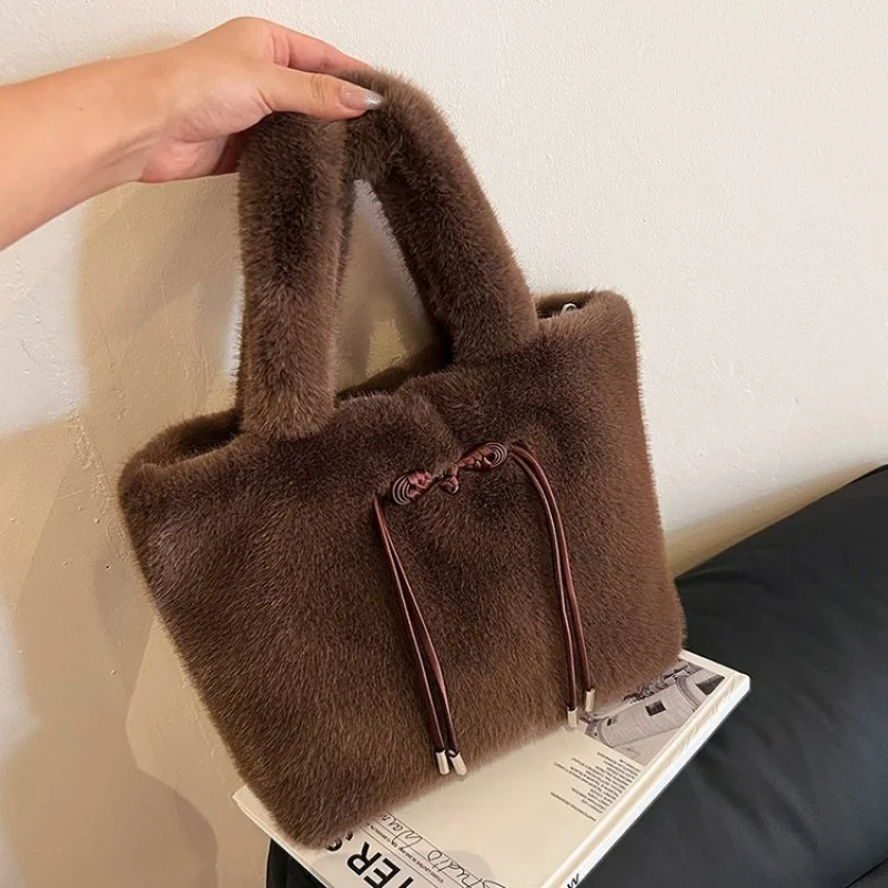 

Unique Fashionable Designer Paris Tote Bag For Women With Vintage Leather And Minimalist Trendy Logo