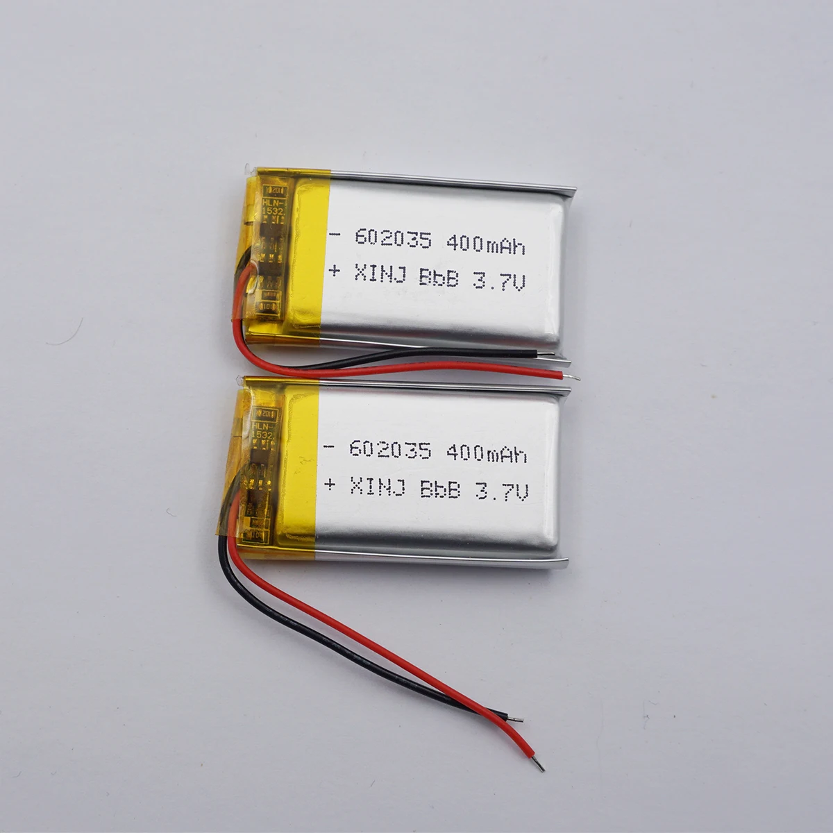 

2pcs 3.7V 400mAh Rechargeable Li-Polymer Li Battery 602035 For Bluetooth Speaker Headphones GPS Sat Nav Driving Recorder Mp3 Mp4