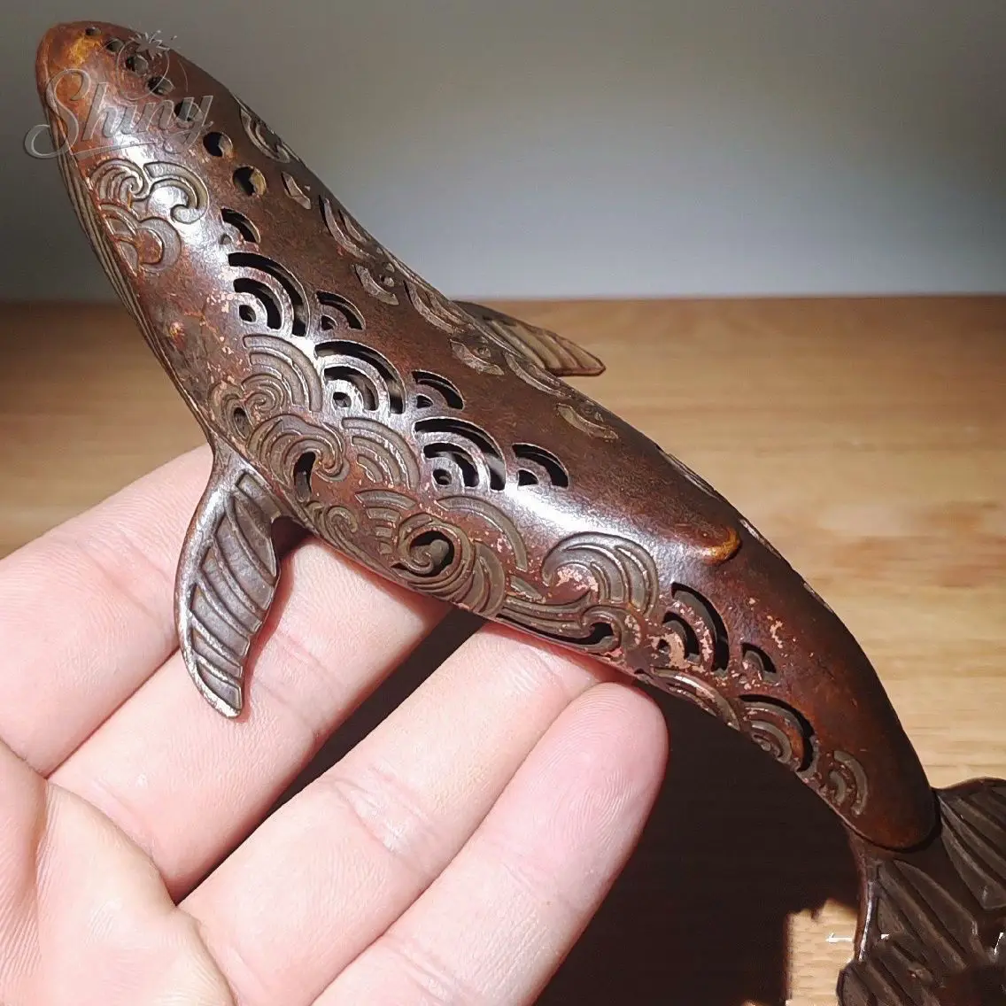 

Antique Bronze Whale Incense Burner Creative Tower Insert Incense Burner Feng Shui Ornaments Bronze Living Room Decoration