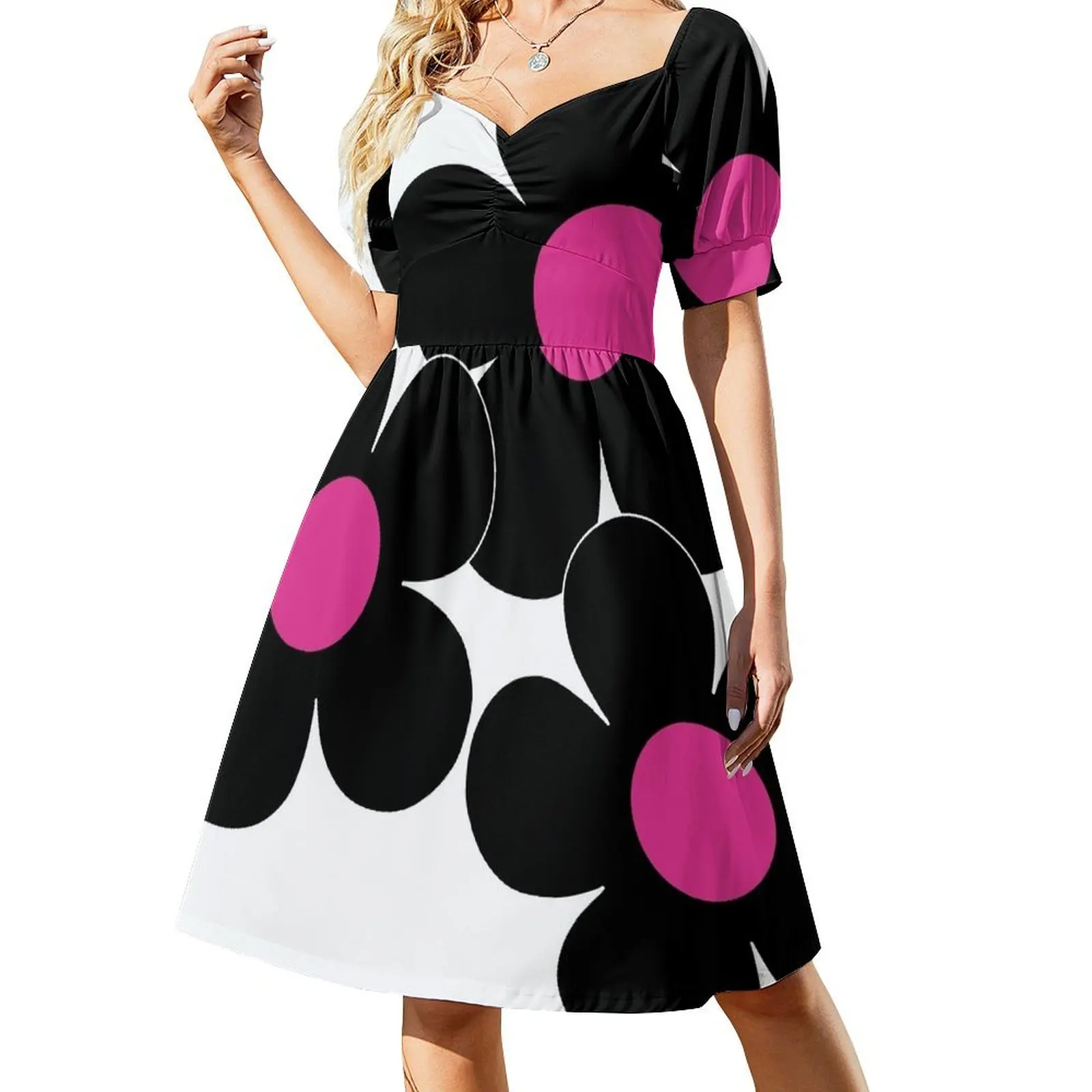 

60's Flower Power Pop Flowers Black and White Pink Centers Short-Sleeved Dress women's clothing korea stylish Dance dresses