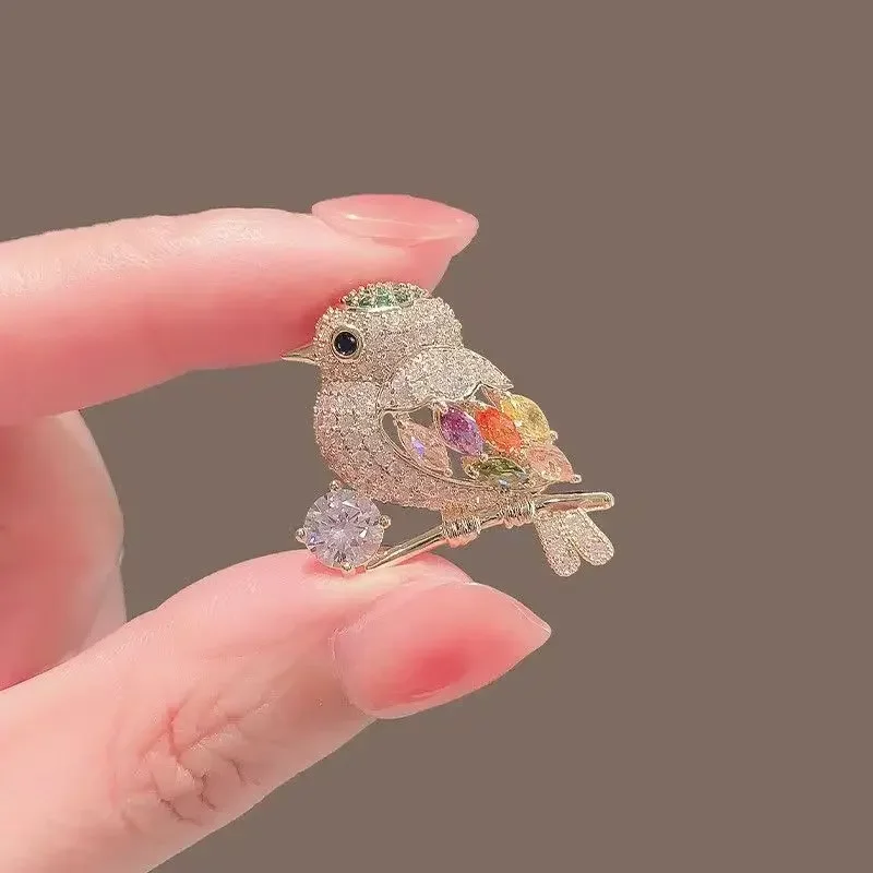 Xian Magpie Bird Brooch High-end Female Japanese Cute Anti Slip Buckle Personalized Suit Collar Pin Pin Brooch Accessories