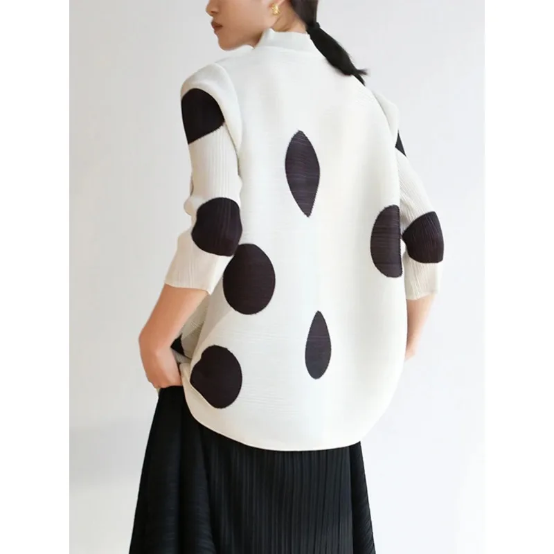 GGHK Miyake Geometric Round Pattern Pleated Shirts Women\'s Stand Collar Single Breasted Retro Top 2024 Spring Fashion Clothing