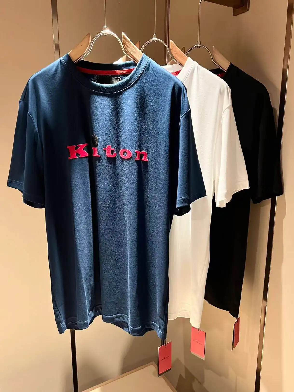 

Kiton spring and summer new old money wind round neck short sleeve letter print mercerized cotton fashion T-shirt