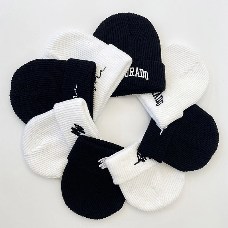 Chapéus de inverno para unissex gorros de malha sólida bonito chapéu senhora outono feminino gorro bonés mais quente masculino casual boné