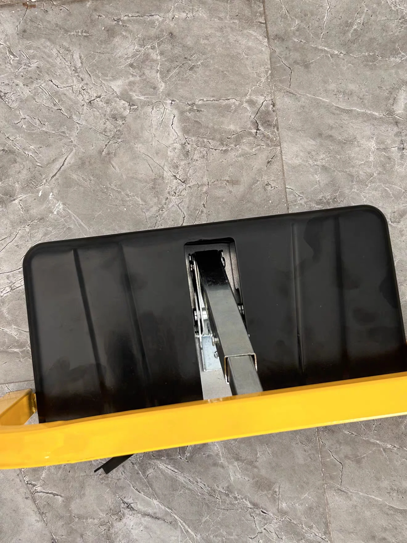 

Автоматический парковочный замок с дистанционным управлением и крышкой для ключа, предотвращающий несанкционированный доступ, для жилых комплексов и парковок