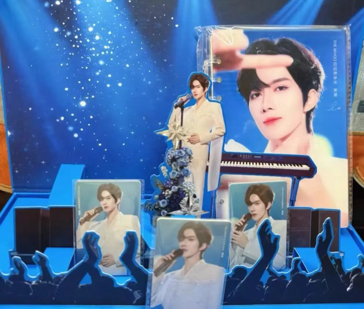 Eliot Huang xing official goods cards poster postcard badge