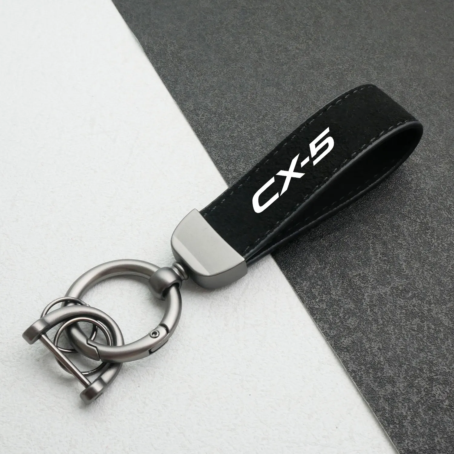 High-Grade Leather Suede Keychain Car Sport Key Ring With Horseshoe Buckle For Mazda CX-5 CX5 2013-2019 2020 Styling Accessories