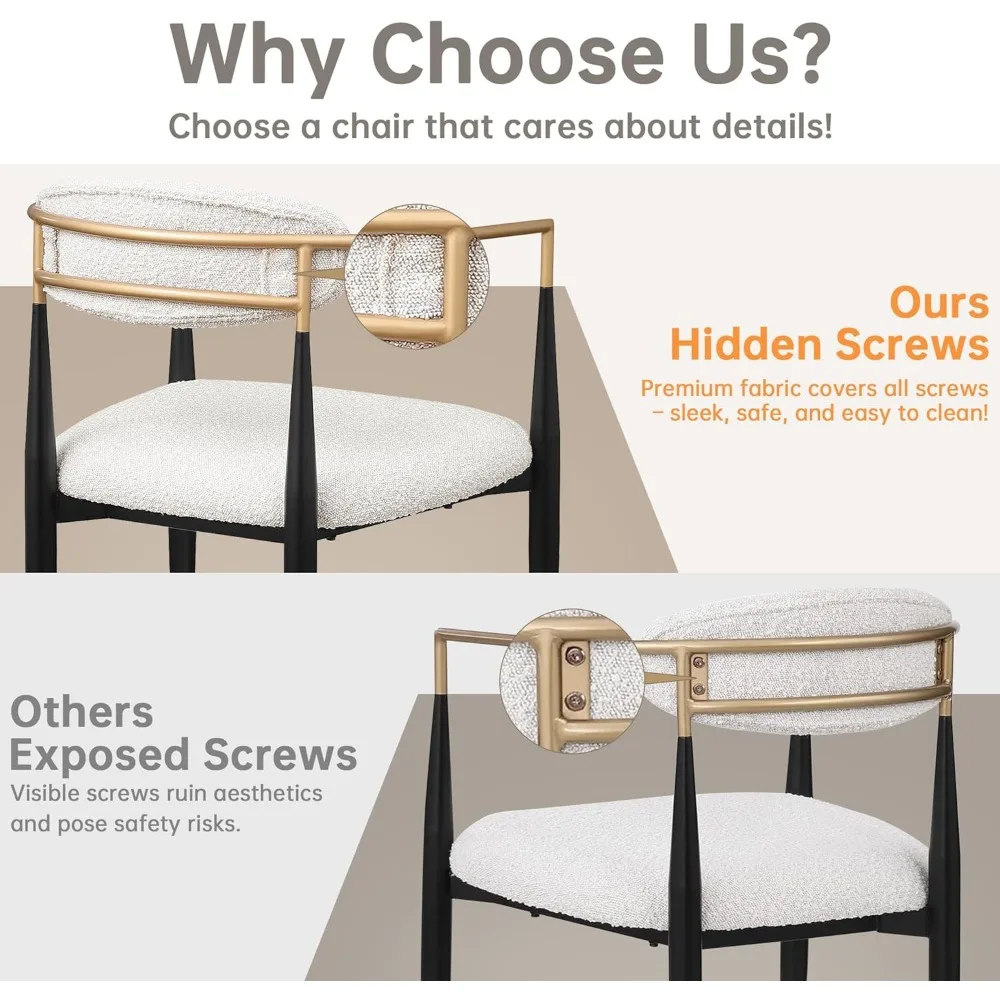 زوج من كراسي تناول الطعام المنجدة الحديثة مع مساند للذراعين ذهبية وأرجل معدنية سوداء، مثالية للجلوس المميز