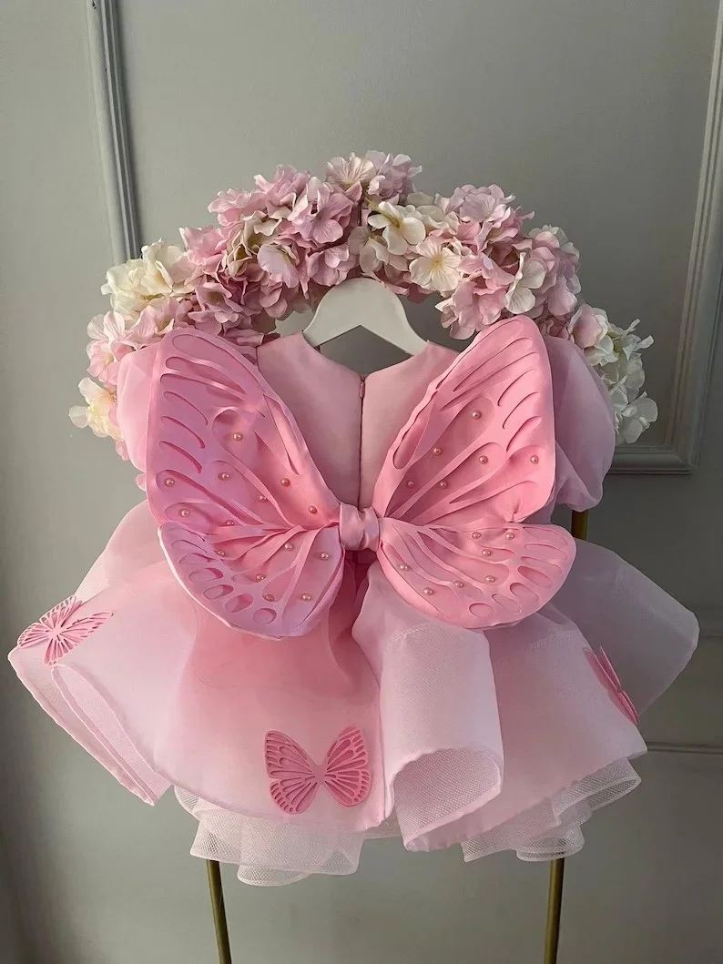 Maßgeschneidertes Blumenmädchenkleid Hochzeitskleid Geburtstagsparty Festkleid mit Schmetterlingsapplikationen Puffärmeln