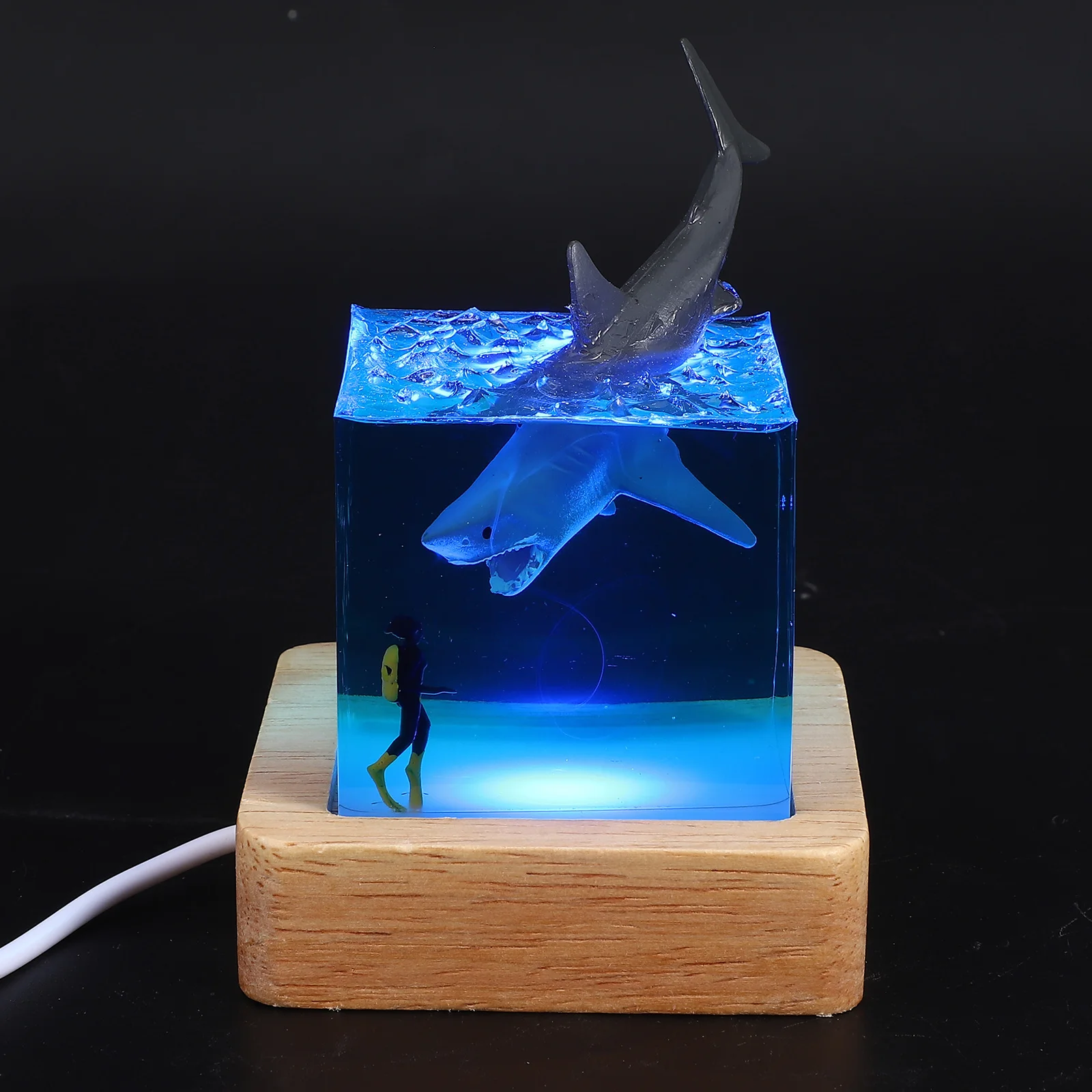 Lights Resin Whale Statue Bedroom Decor Mini Figurines Lamps Colored Animal USB Gifts Small Ocean Resin
