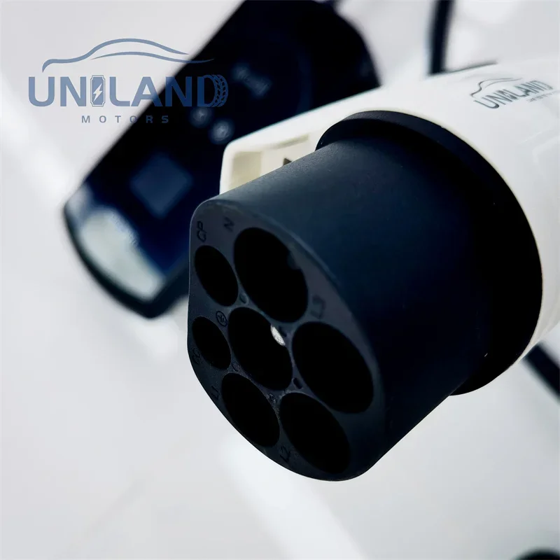 2022 7KW 22KW EV Wall Car Battery Charger For Electric New Energy Cars Household 3.5KW Charging Pile