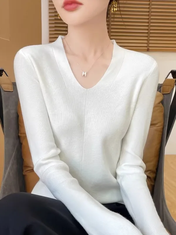 Slim Fit Long Sleeve Knitted Sweater V-Neck Pullover Single Wear Women's Fashion Autumn New Style Soft Warm Daily Wear White