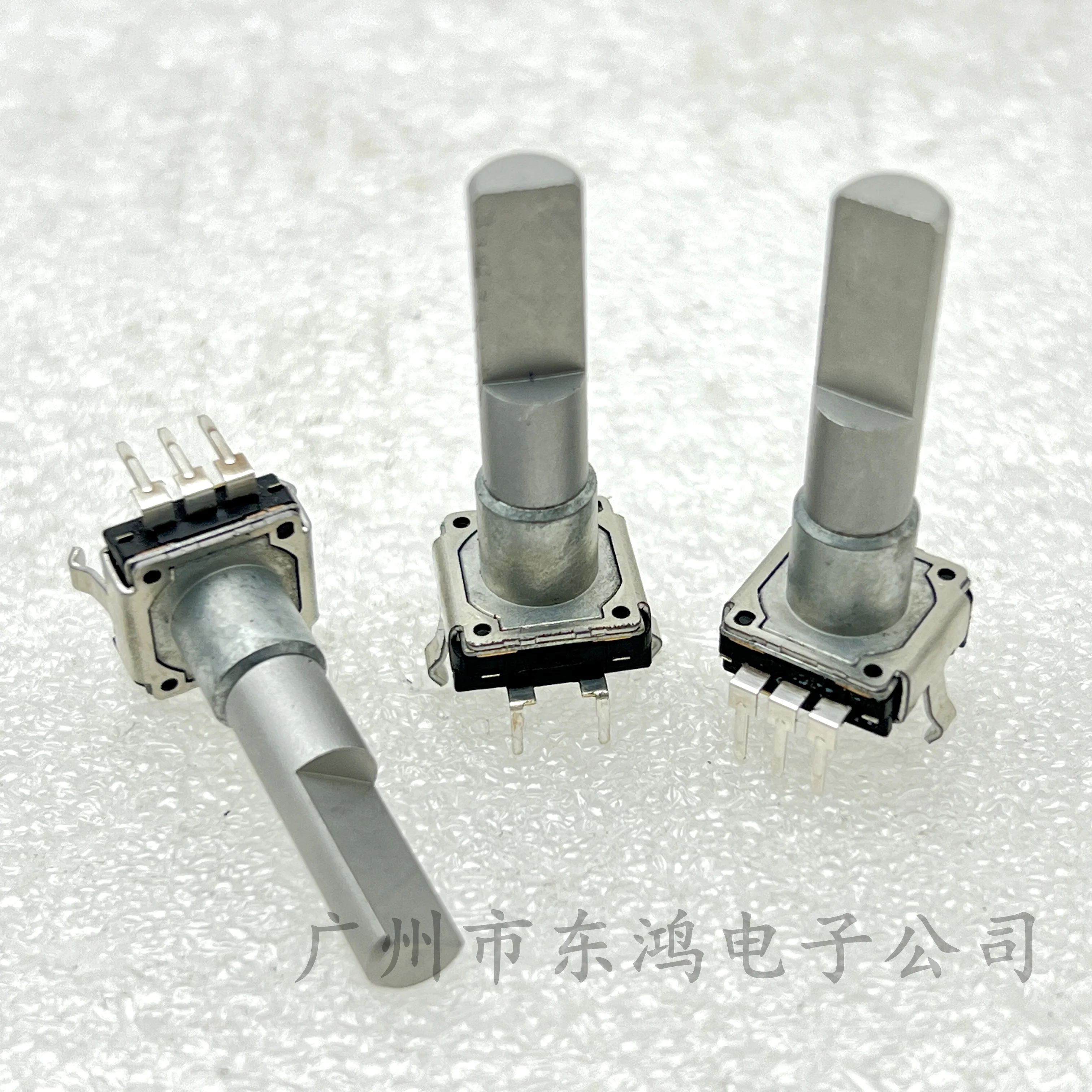 1 PCS  EC11 encoder 18 positioning 9 pulse without switching shaft length 27mm