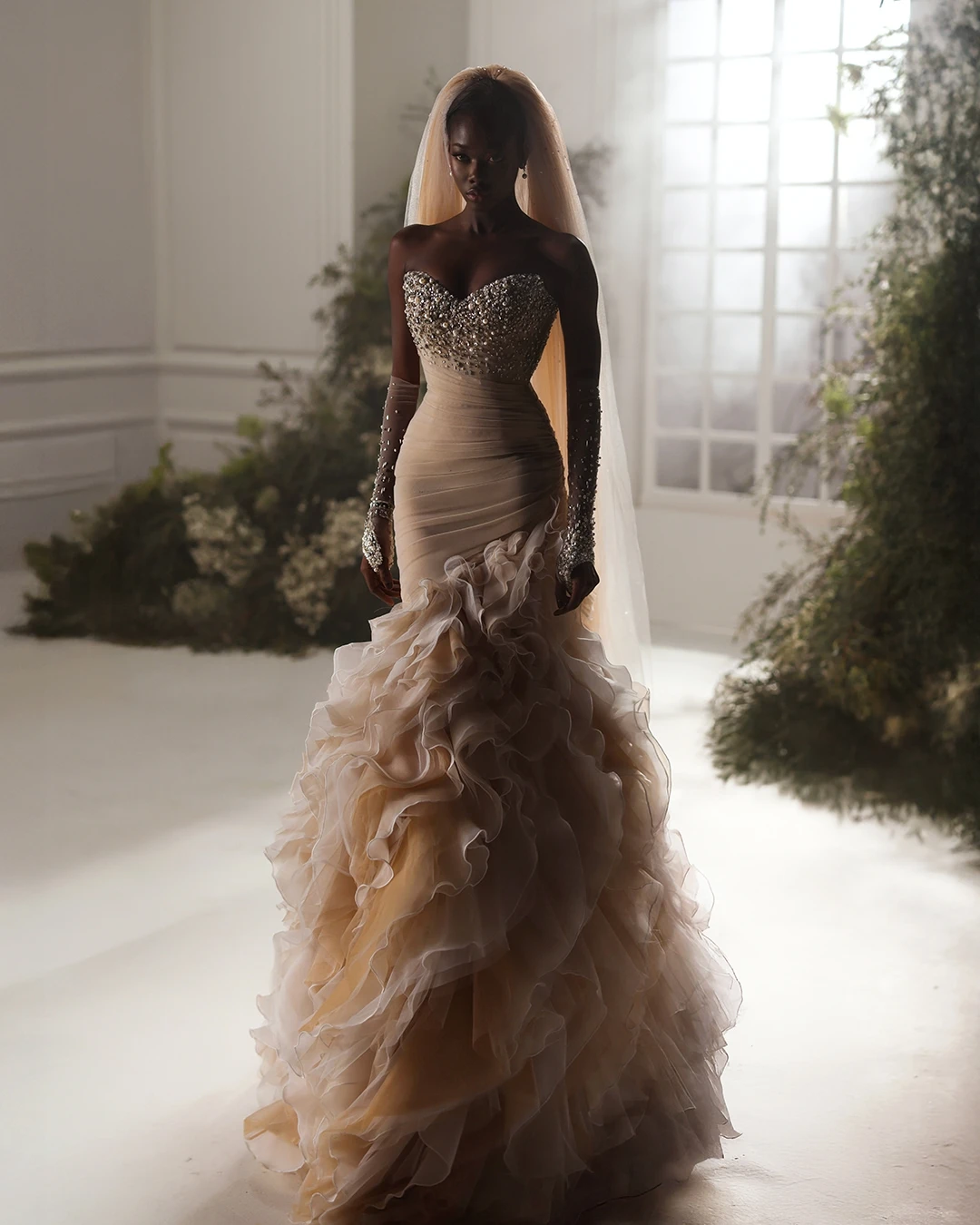 Luxury Champagne Crystal Mermaid Dress with Strapless Sweetheart Ruched Waist Ruffled Bridal Gown Vestido Customized D261691