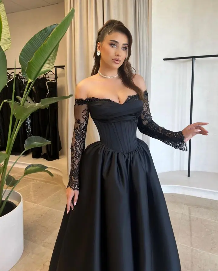 Thinyfull Off Shoulder Black Lace/Satin Prom Dresses A-line Long Sleeves Sweetheart Evening Party Gowns Formal Occasion Dress