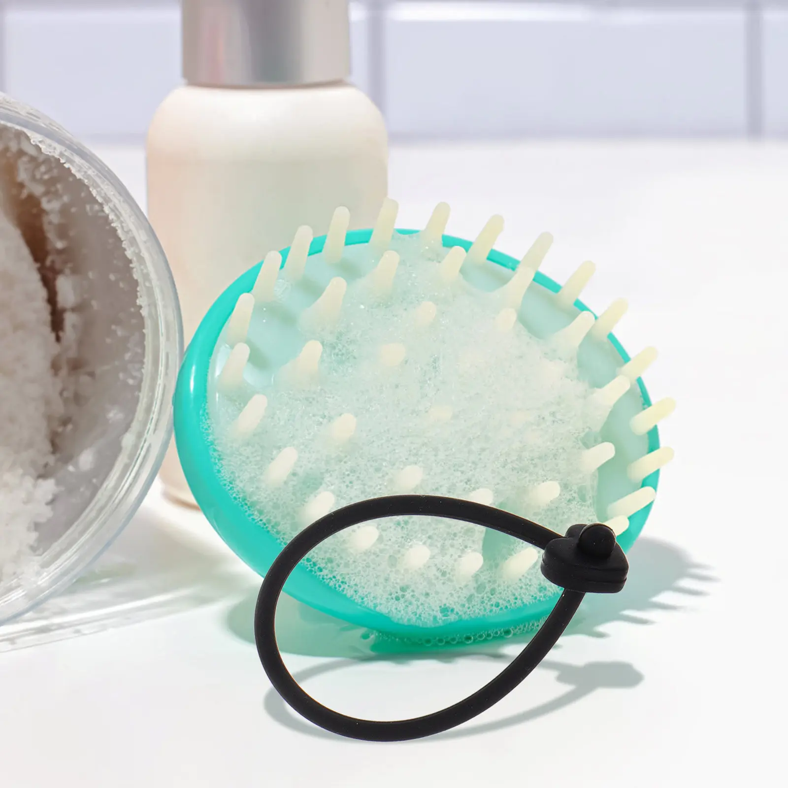 

4Pcs Shampoo Brush Rope Silicone Elastic Strap Anti-Loss for Shower Bath Scalp Hair Brush Universal Fit Lanyard