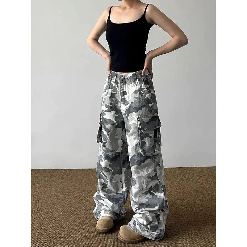 

Women American Retro 2000s High Waist Camouflage Jeans Female Baggy Y2K Wide Leg Denim Trousers Streetwear Big Pockets Pants