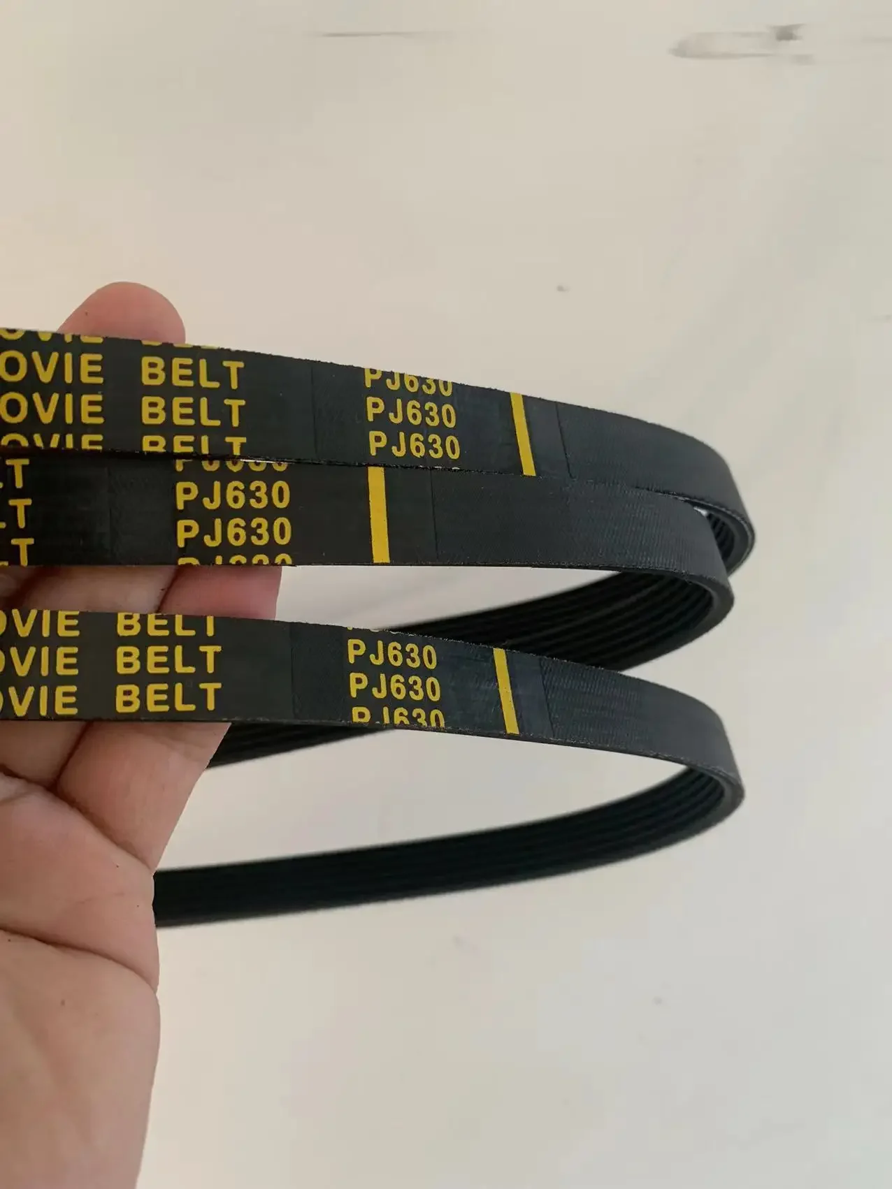 PJ630  Rubber Conveyor Ribbed Belt for Treadmill / Woodworking Lathe 248J