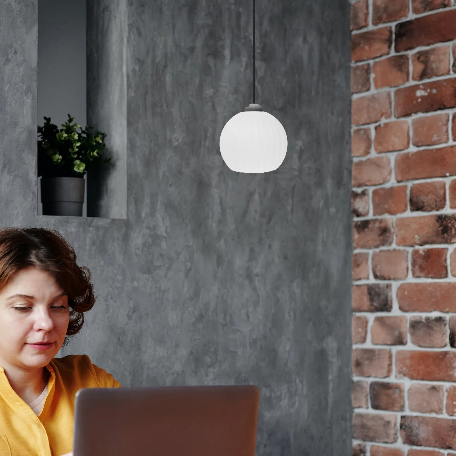 Pe Hanging Lamp Shade Dual Hole Design Lightweight Sturdy Plastic Globe Light Cover for Ceiling Pendant Fixture Dining Living