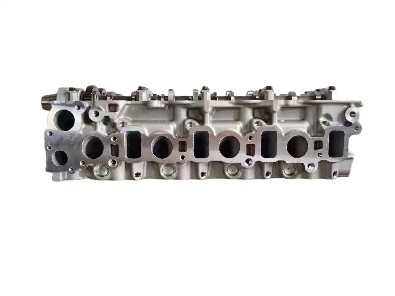 

New 1KD 4 Valve Performance Aluminum Cylinder Head Assembly 11101-30050 Cylinder Head Assembly 1KD 1KD-FTV For Toyota