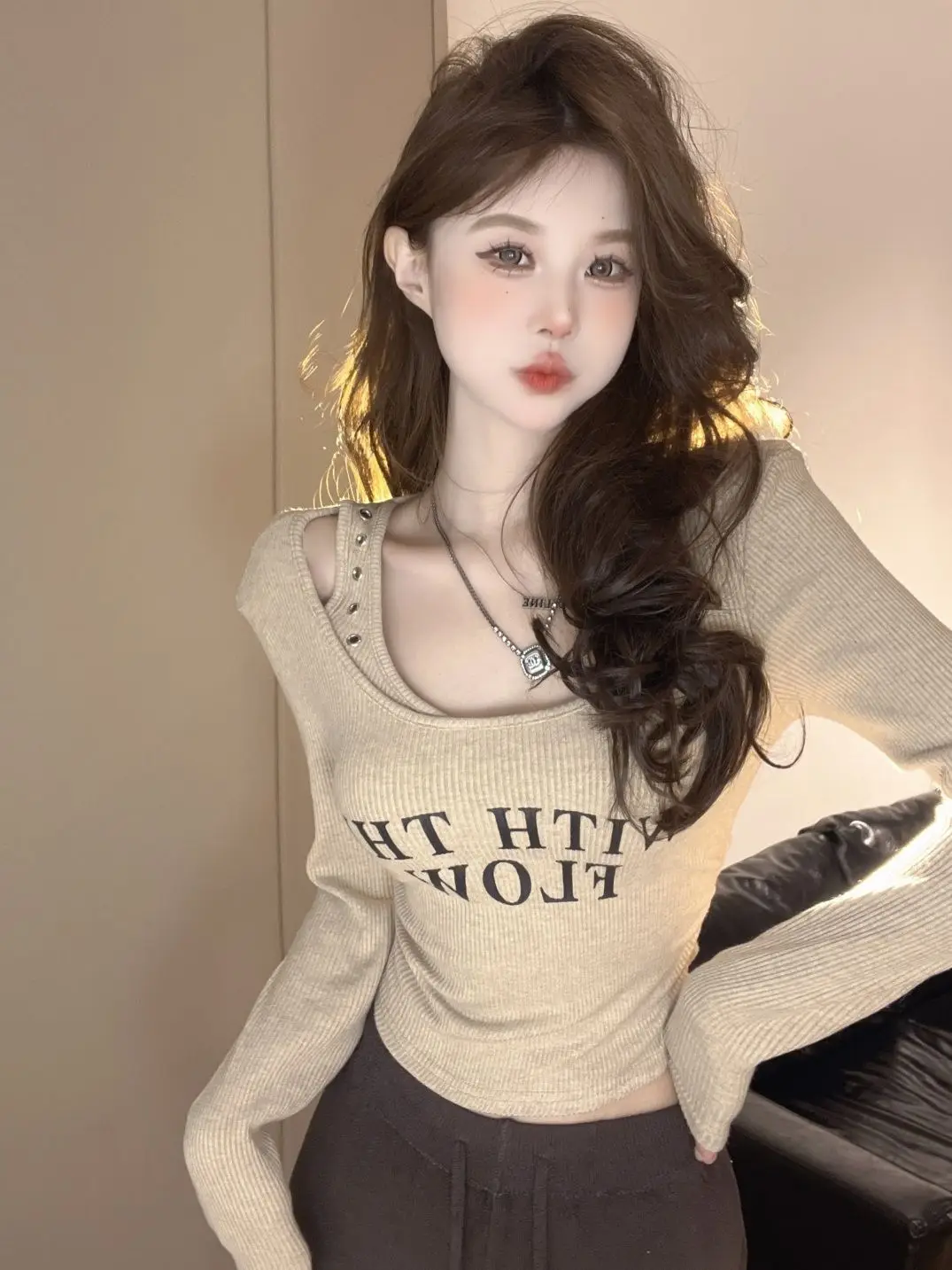 

Футболки с длинными рукавами, женские элегантные хлопковые топы с рюшами, облегающие удобные зимние женские офисные рабочие костюмы, повседневный стиль