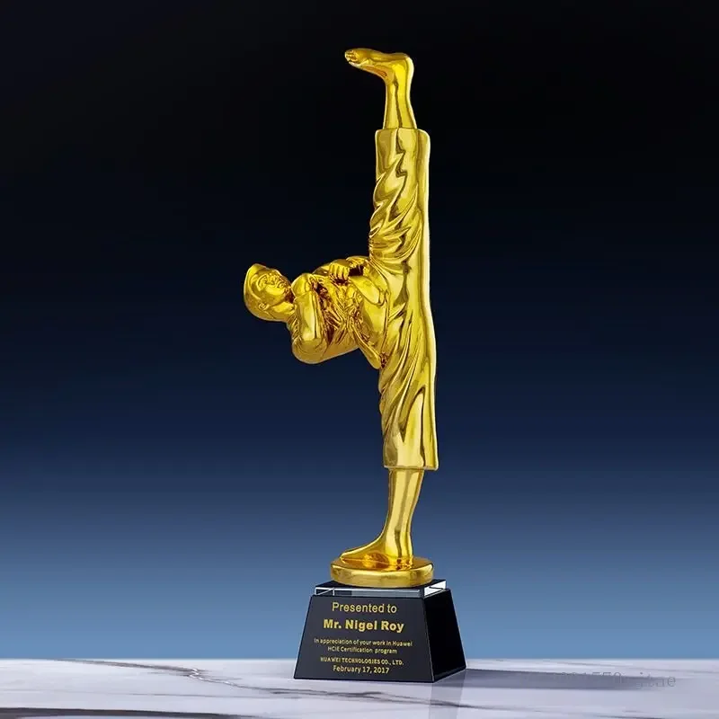 Resin Gold Plated Taekwondo Trophy, Gold, Silver, Copper, Creative Celebration Boxing Awards, Can Be Engraved, Crystal Base, 1Pc