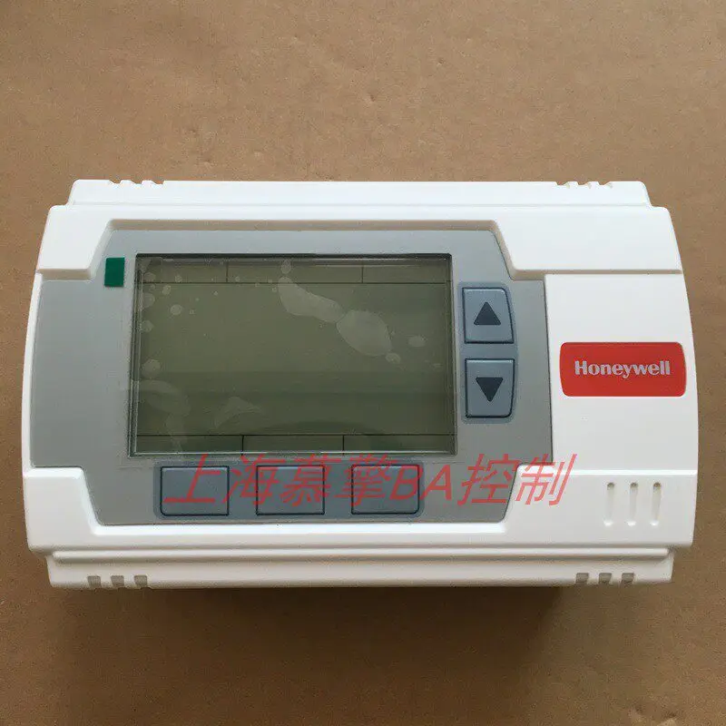 

Brand new original UB1211CH UB2221CH UB4334SCH UB2204CH temperature controller sensor