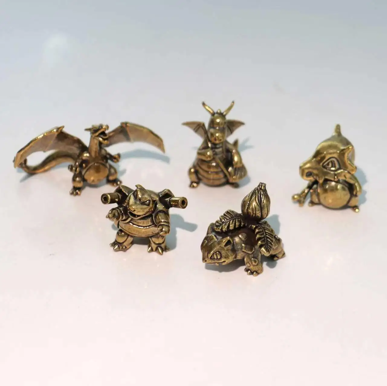 Vintage Brass Pokemon Mini Figures Bulbasaur Dragonite Blastoise Charizard Desktop Ornament Pocket Monster Collectible Gift