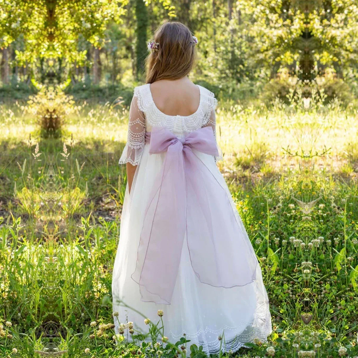 

Half Sleeved Communion Girl Dress With A Long Steam Skirt Round Necklin Elegant Retro Pattern Embroidery Bow Minibride