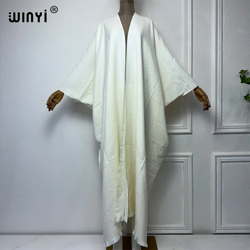 Nowe wysokiej jakości zimowe damskie kimono elegancki biały długi płaszcz modny kardigan ciepłe damskie ponczo płaszcz maxi