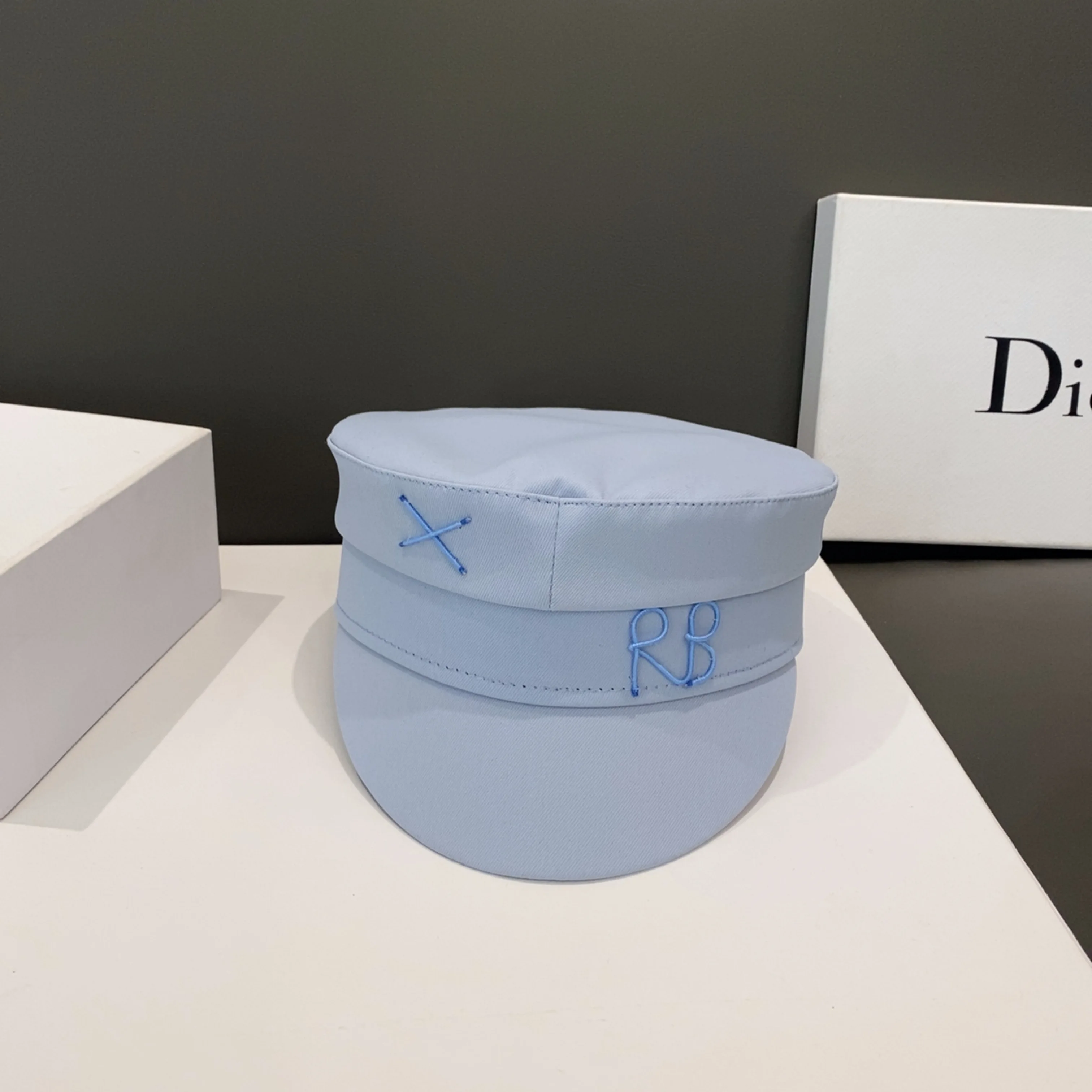 New Arrival Newsboy Caps with Letter Decoration for Women Stylish Blue Fat Caps