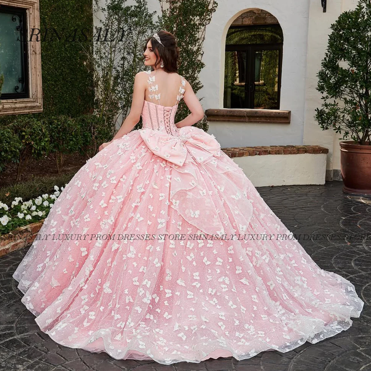 فستان Quinceanera رسمي فاخر مخصص ثوب حفلة دانتيل مزين بالخرز مشد متدرج حلو 16 فيستدوس دي 15 أنيوس
