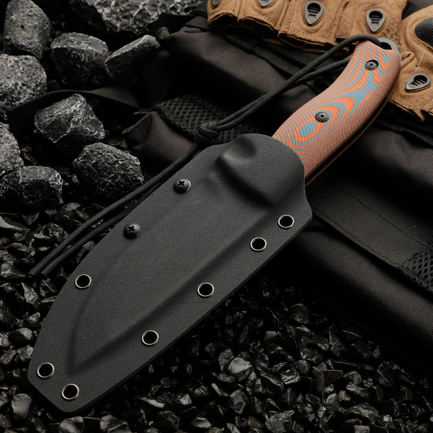 Simple and portable outdoor knife with sheath storage, anti slip and comfortable handle, multi-purpose knife for outdoor outings