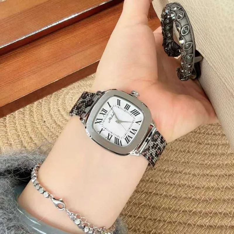 Square Light Luxury Leopard Print Belt Creative Fashion 2026 Stainless Steel Women'S Watch Domineering Trendy Watch Accessories