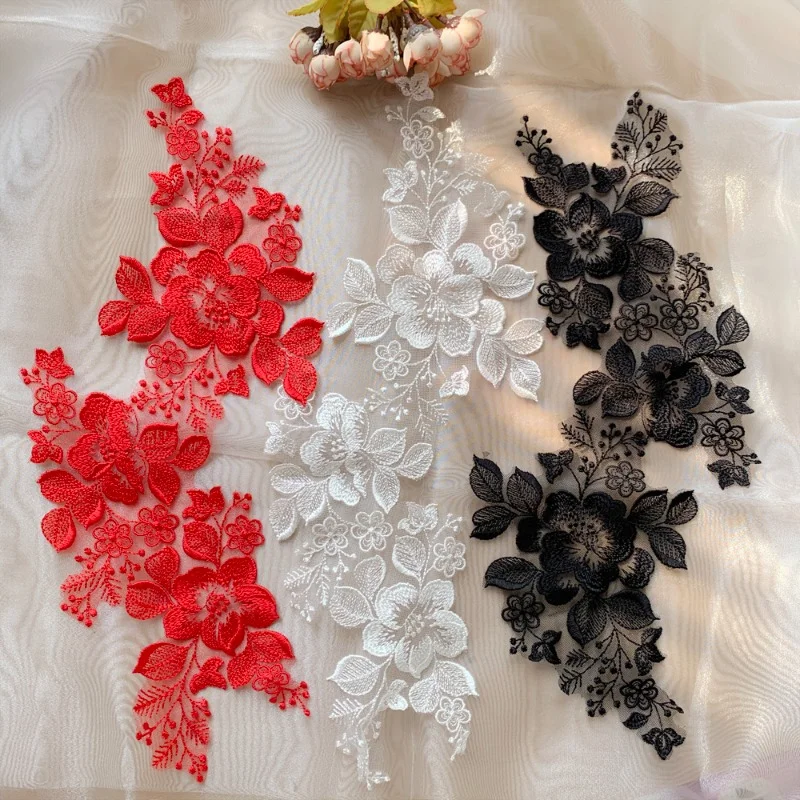 

4 Pieces, New Three Color Thin Flower Leaf Embroidery Lace Decal Fabric Handmade High-end Wedding Veil Clothing Formal Dress